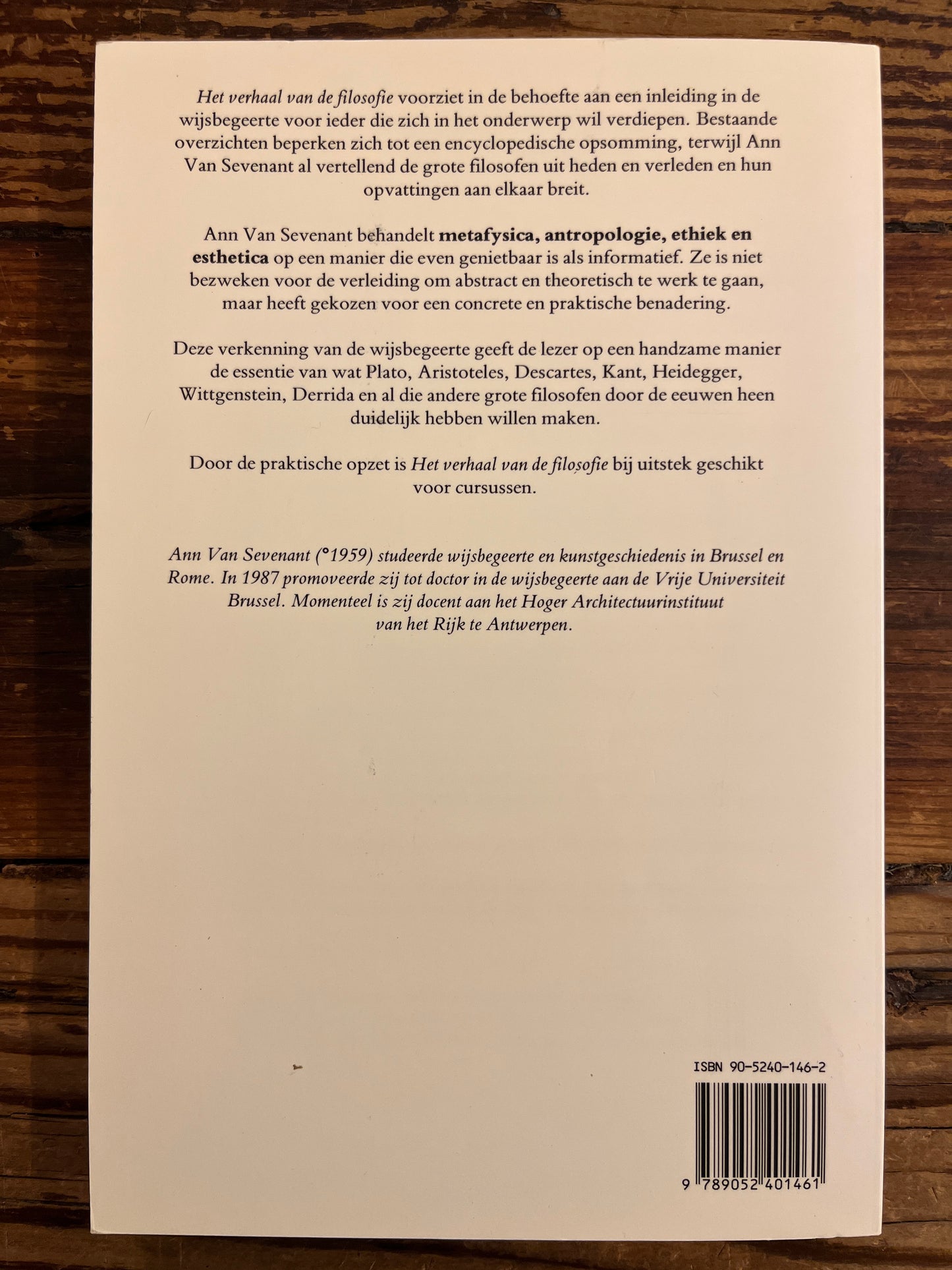 achterkant van boek met titel 'het verhaal van de filosofie' door Ann van Sevenant