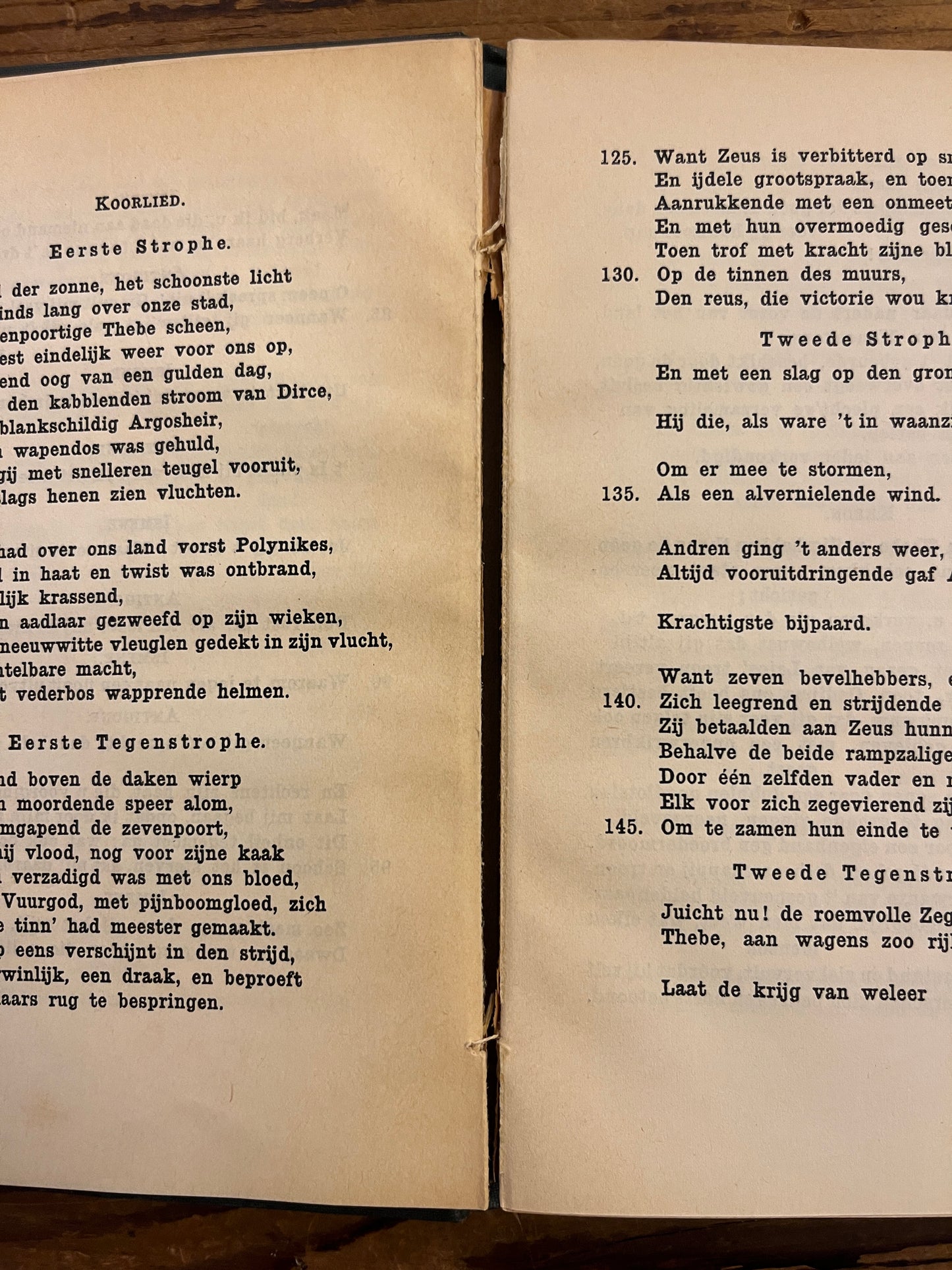 Sophocles’ Antigone, nieuwe vertaling door Dr. H.C. Muller