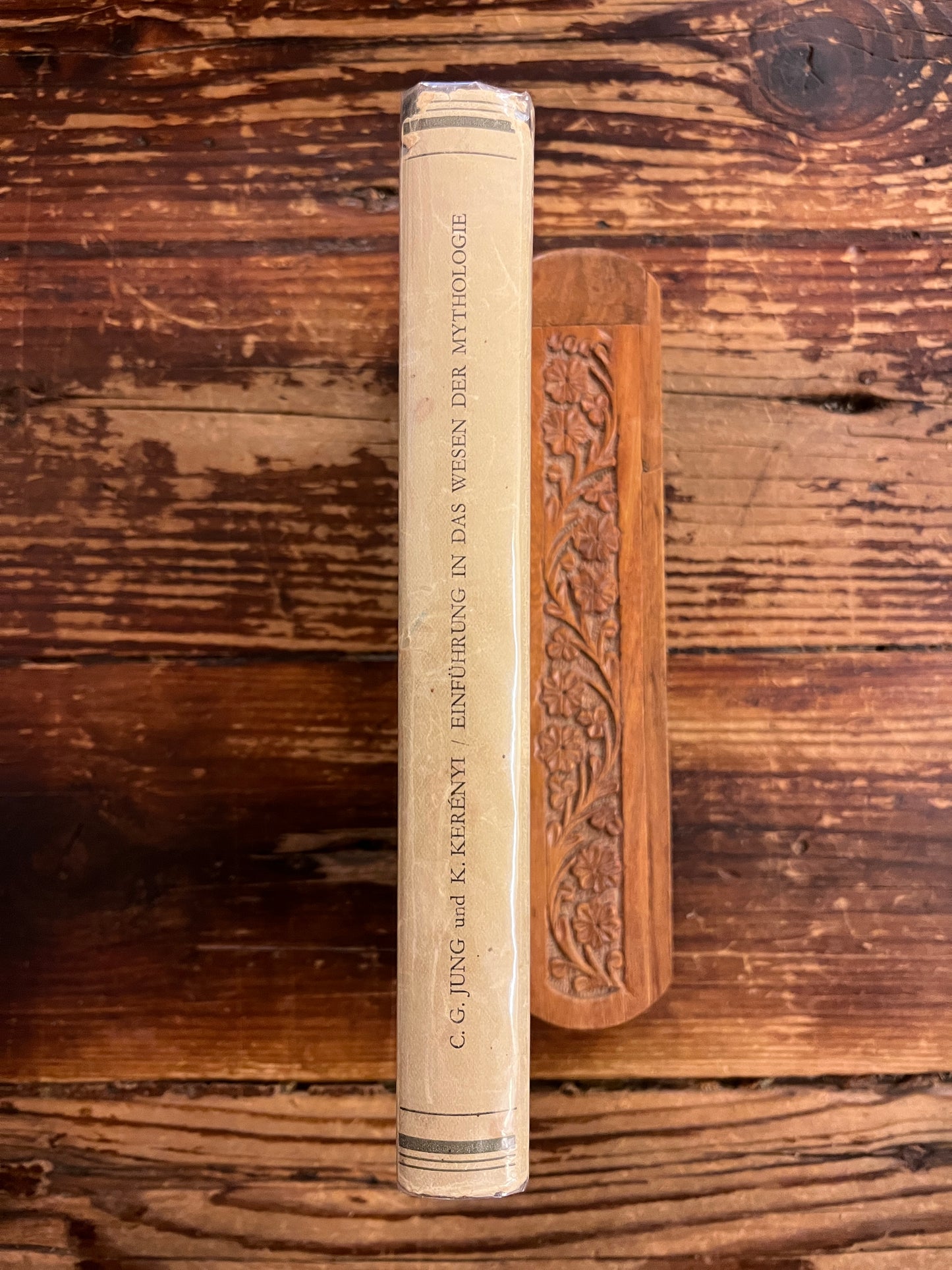 Einfuhrung in das wesen der Mythologie, C.G. Jung und K. Kerenyi