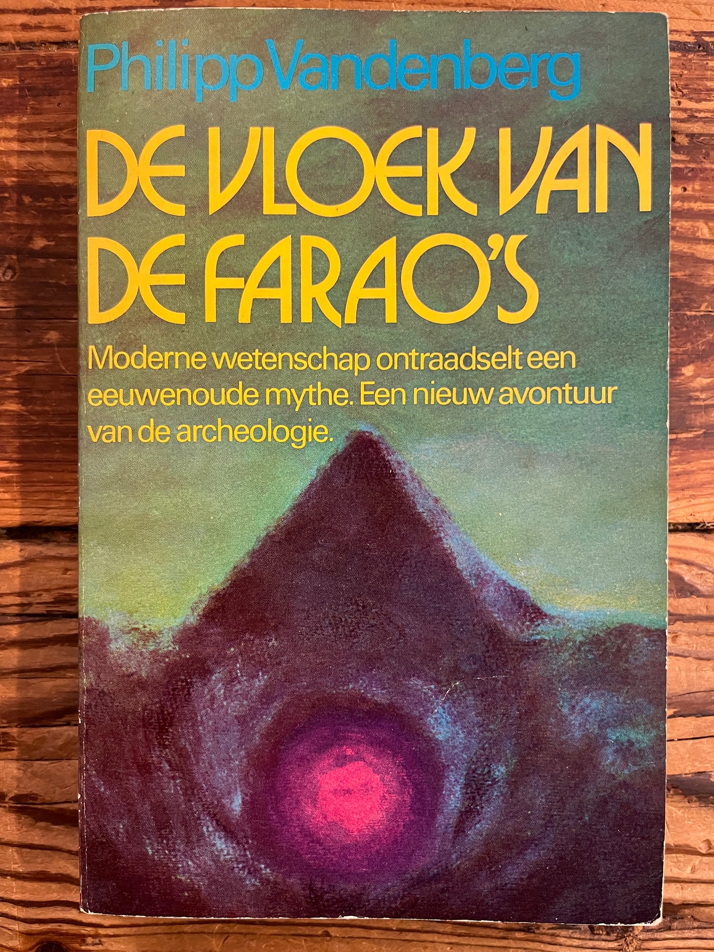 De vloek van de Farao’s, Philipp Vandenberg
