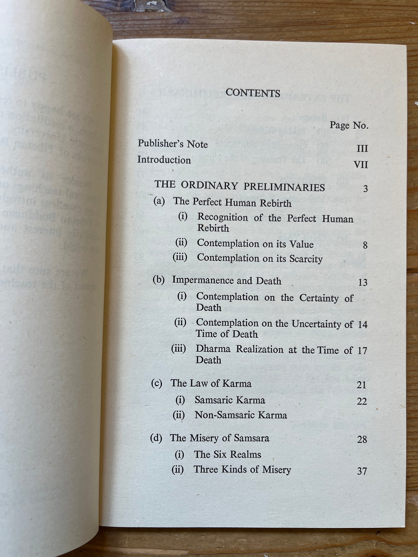 The preliminary practices of Tibetan Buddhism, Geshe Rabten