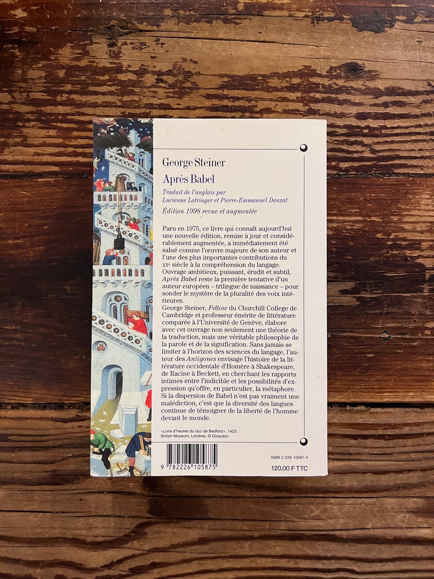 photo de la couverture du livre "après Babel" sur fond de bois