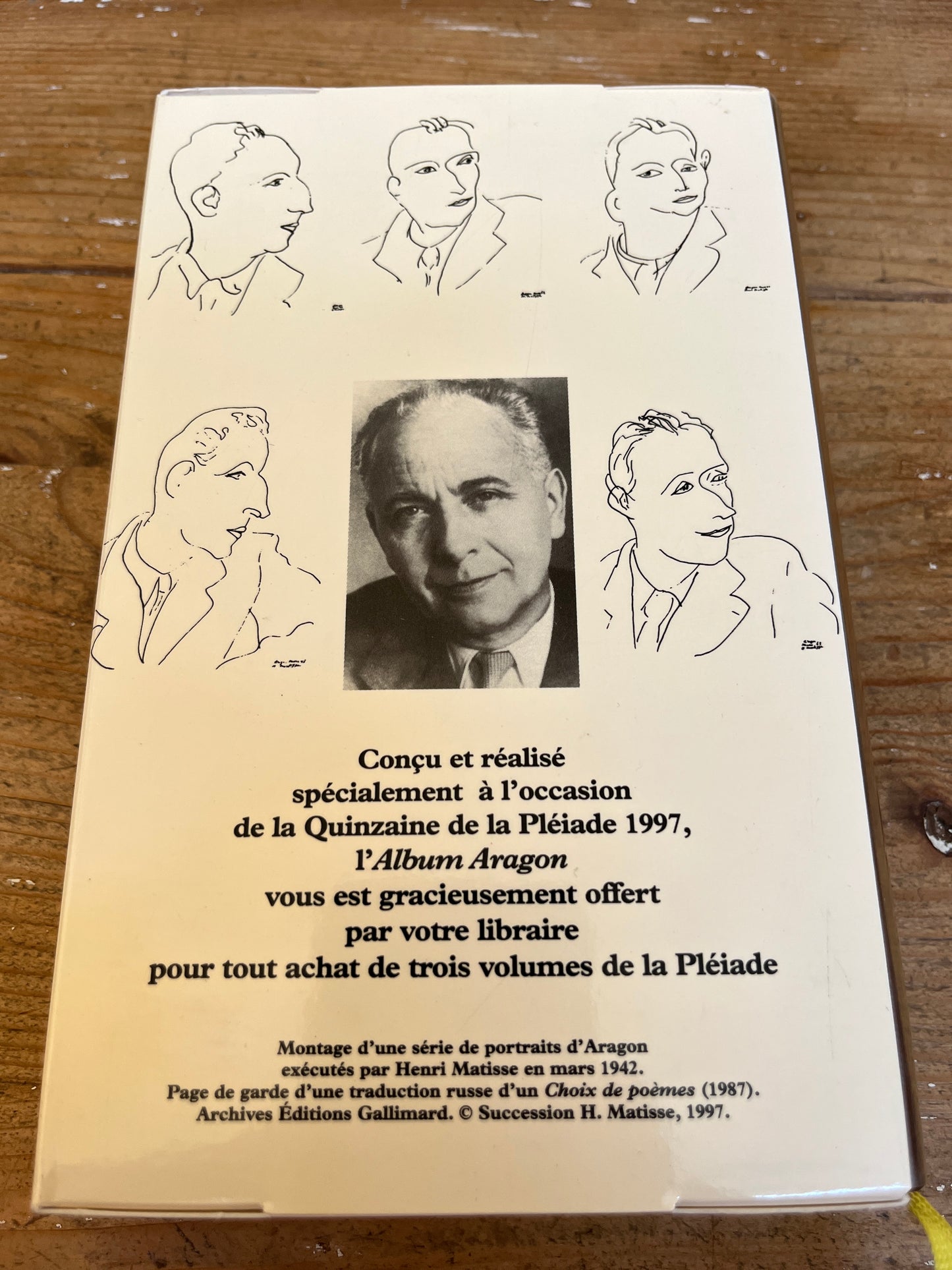 Album Aragon, Iconographie choisie et commentée par Jean Ristat