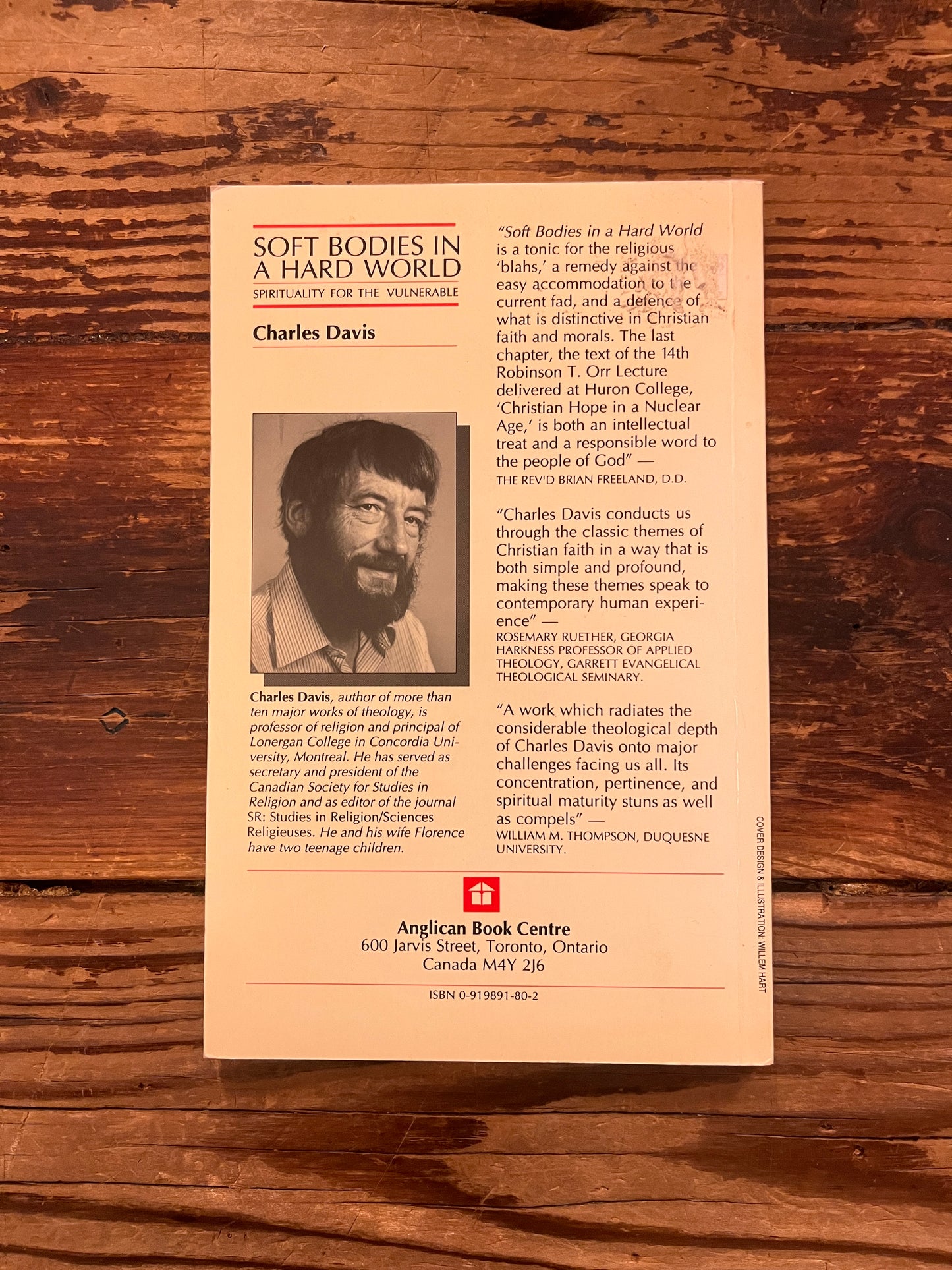 Achterkant van boek met de titel 'soft bodies in a hard world' door charles davis