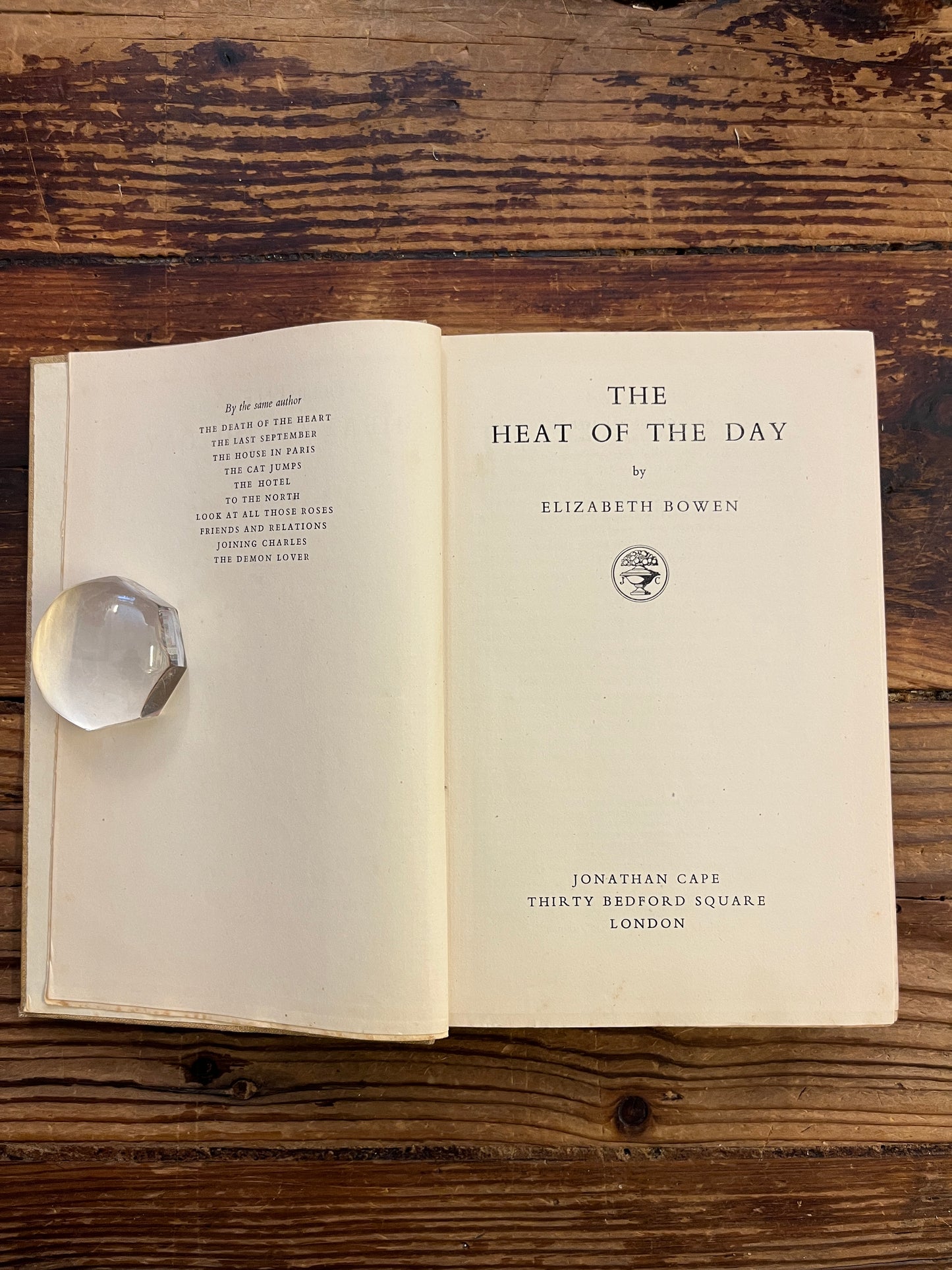 The heat of the day, Elizabeth Bowen