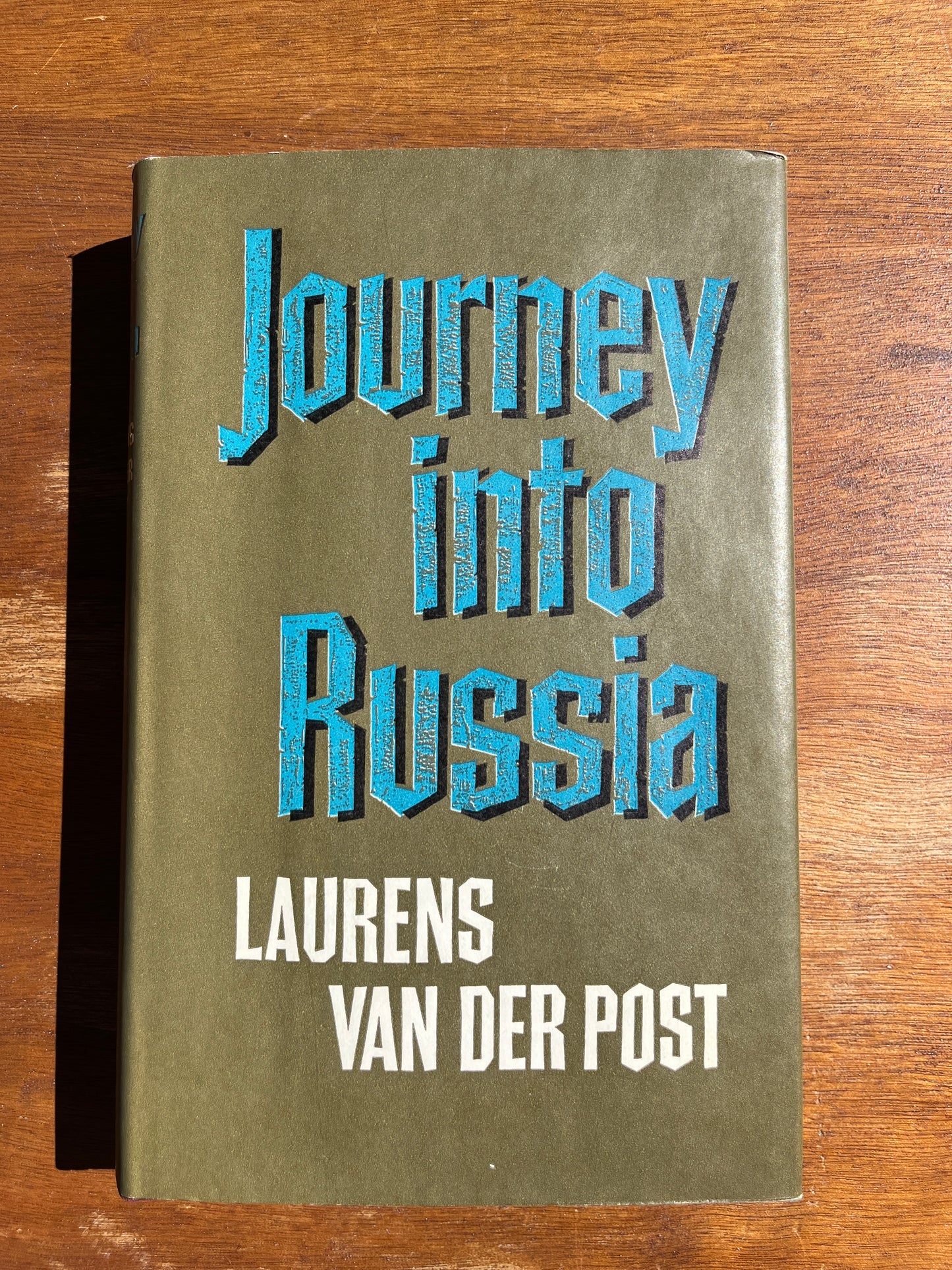 Journey into Russia, Laurens van der Post