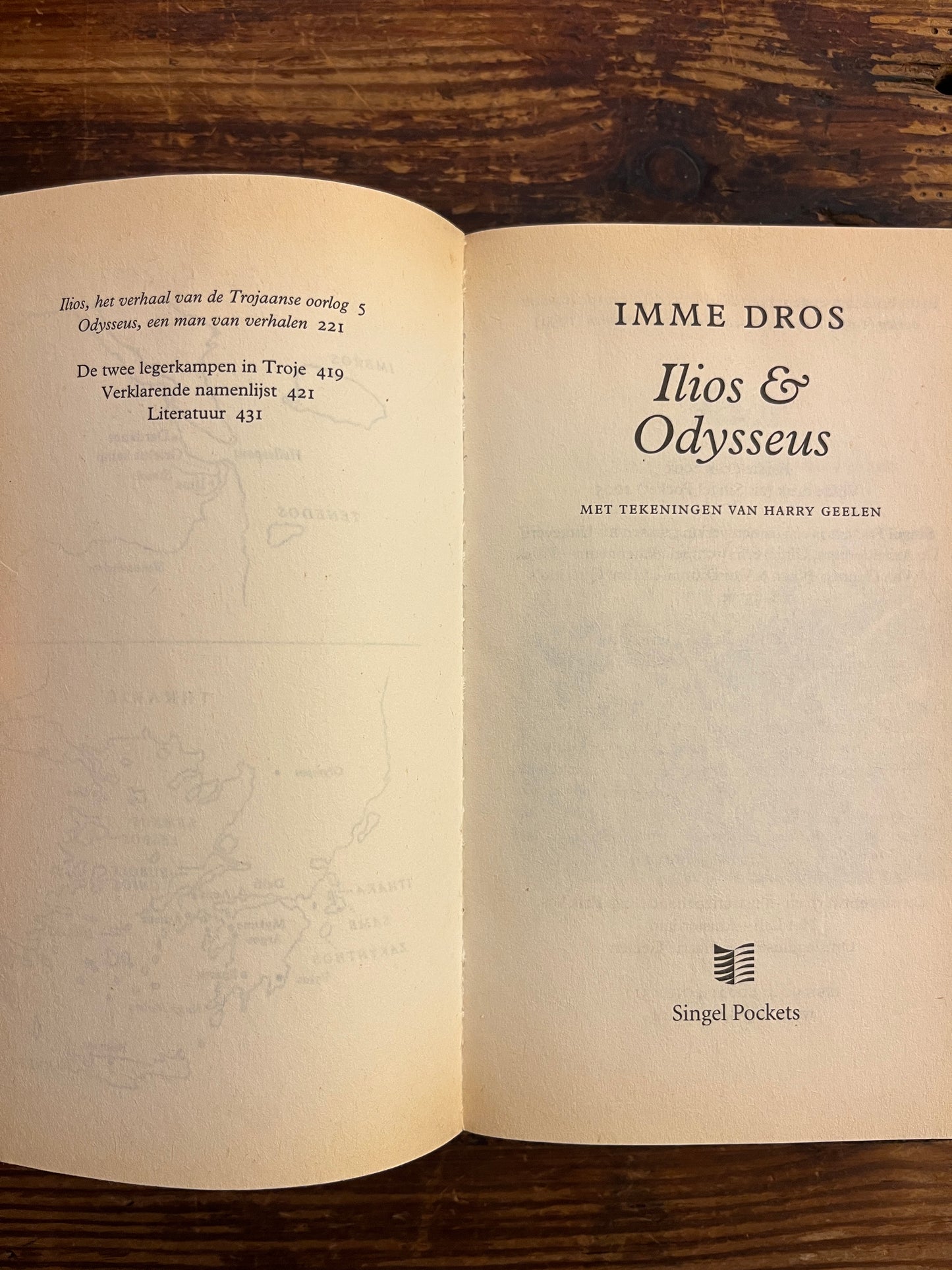 Ilios & Odysseus, Imme Dros, met tekeningen van Harrie Geelen