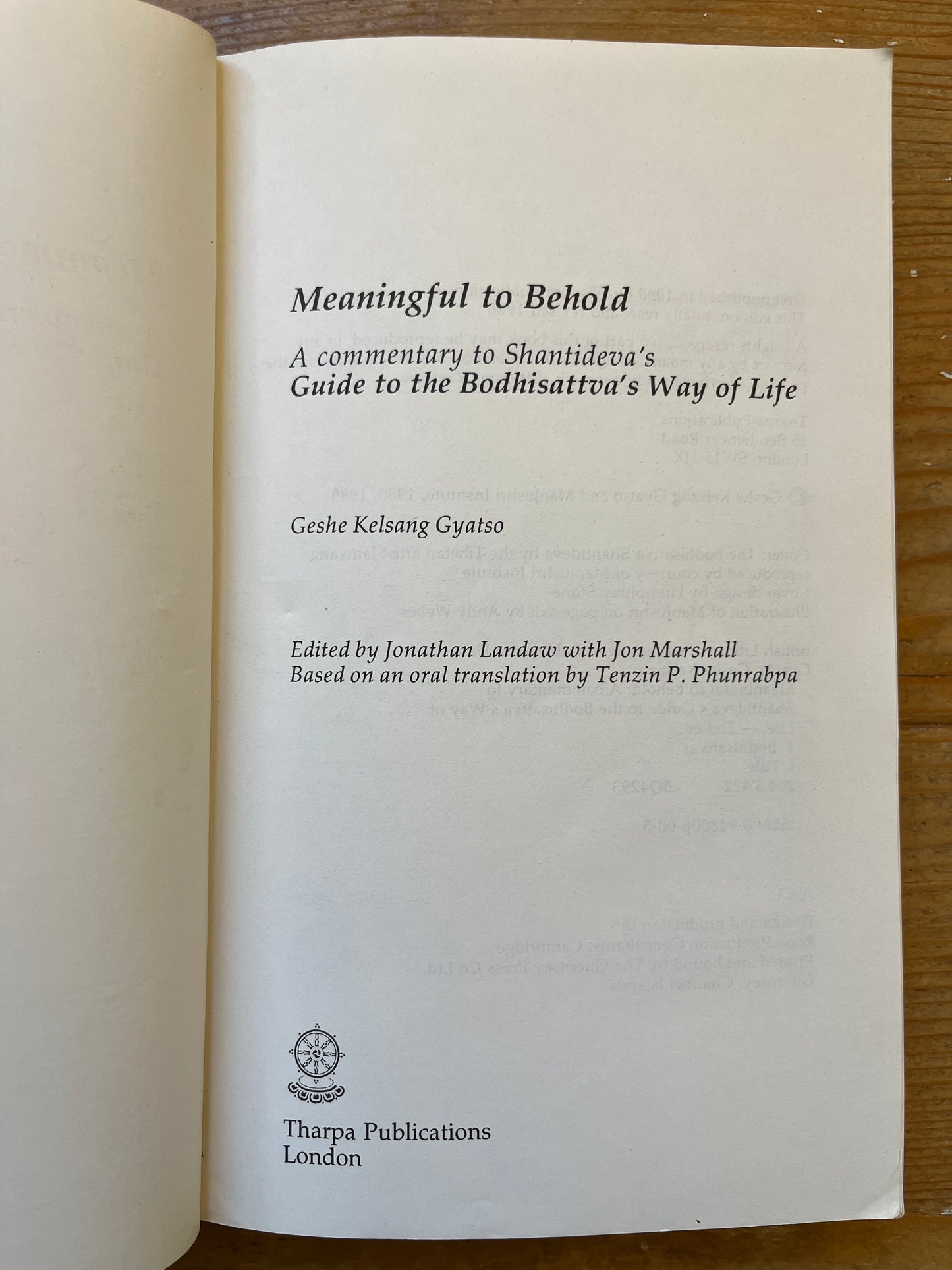 Meaningful to behold, Geshe Kelsang Gyatso