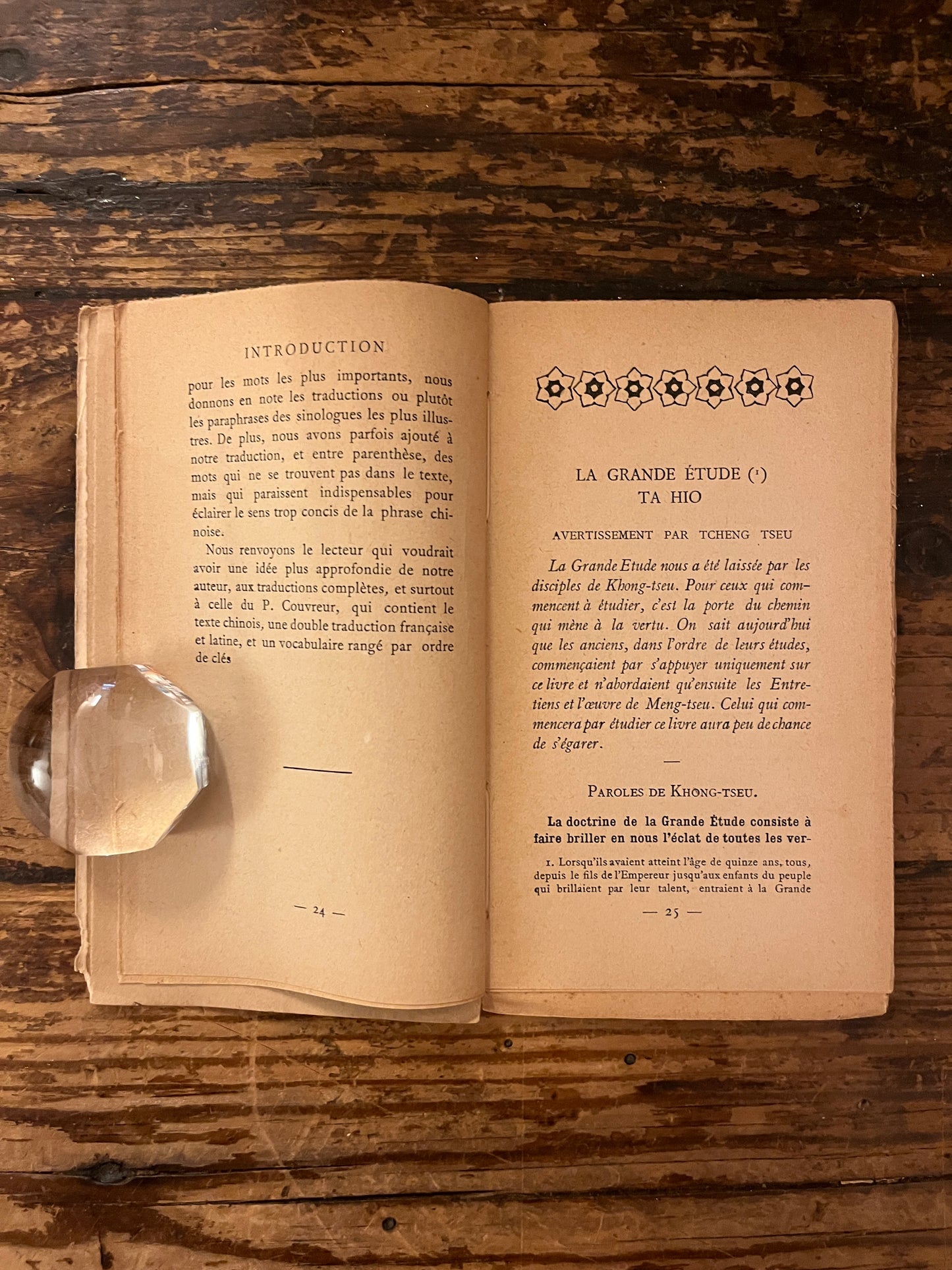 apercu du contenu du livre " les livres de confucius