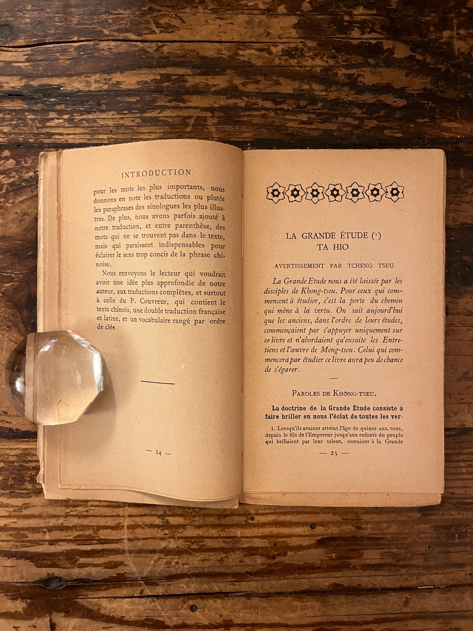 apercu du contenu du livre " les livres de confucius