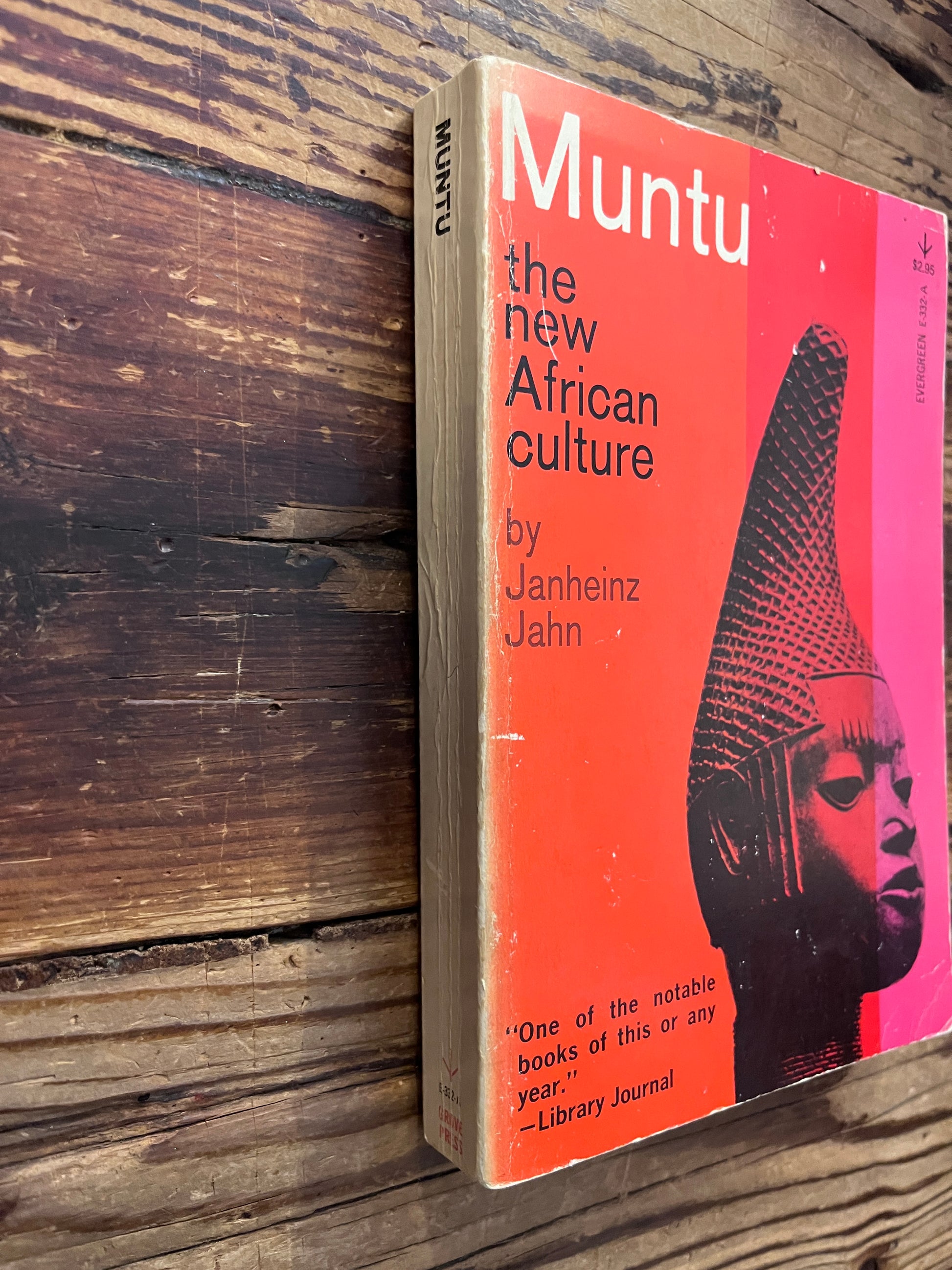 Spine and cover of 'Muntu The New African Culture' by Janheinz ahn