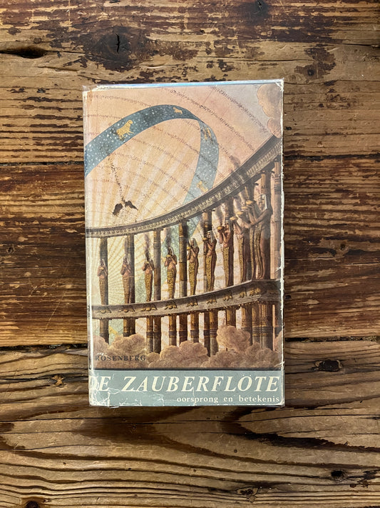 Voorkant van boek met de titel 'de Zauberflote' door Rosenberg op een houten achtergrond 