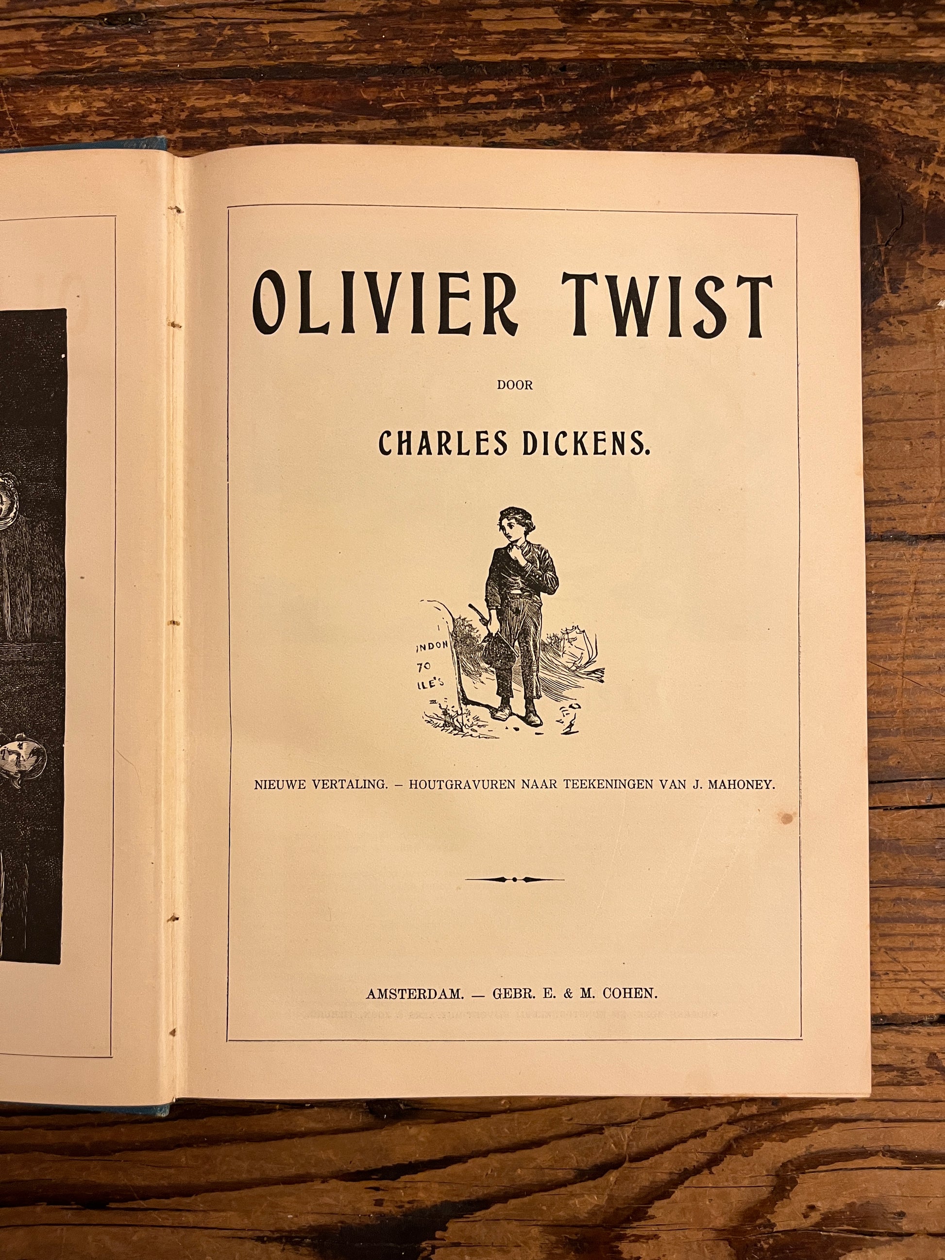foto van de titel pagina van het boek " Oliver Twist" 