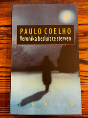 Veronika besluit te sterven door Paulo Coelho
